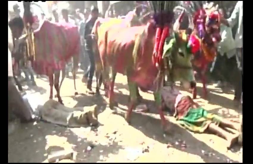 यह त्योहार हर साल दीपावली के ठीक दो दिन बाद मनाया जाता है। (Photo: ANI) यह त्योहार हर साल दीपावली के ठीक दो दिन बाद मनाया जाता है। (Photo: ANI)