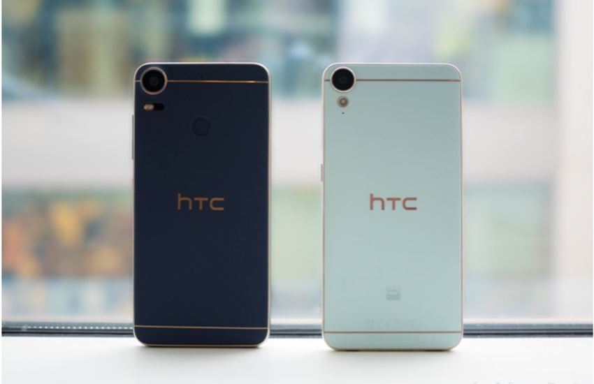 सेल्फी के शौकीन लोगों के लिए 13 मेगापिक्सल फ्रंट कैमरा दिया गया है।