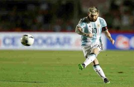 Lionel Messi news, Lionel Messi goal, Argentina Lionel Messi, Lionel Messi Latest news, Argentina vs Colombia, World Cup qualification(AP Photo/Natacha Pisarenko)