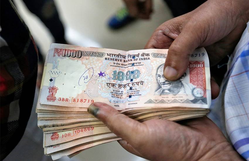 Demonetization, 500 and 1000 note ban, Ranji Players, Ranji cricketers, Indian Cricket Team, ATM, Cash Withdrawal, Ranji Players facing Financial Crisis, BCCI, DA for Indian Cricket Players, State Cricket Associations, Ranji Trophy and Demonetization