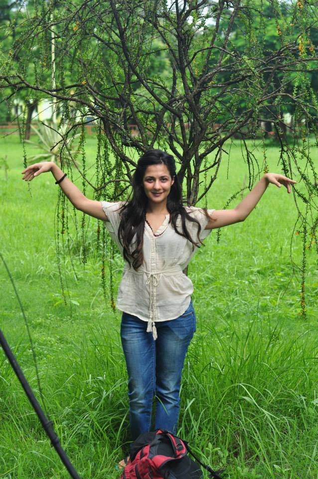 पूजा अनिल कपूर की टीवी सीरीज 24 में भी नजर आ चुकी हैं।