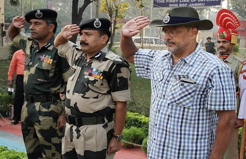 nana patekar, nana patekar at BSF HQ, november 2016 photo