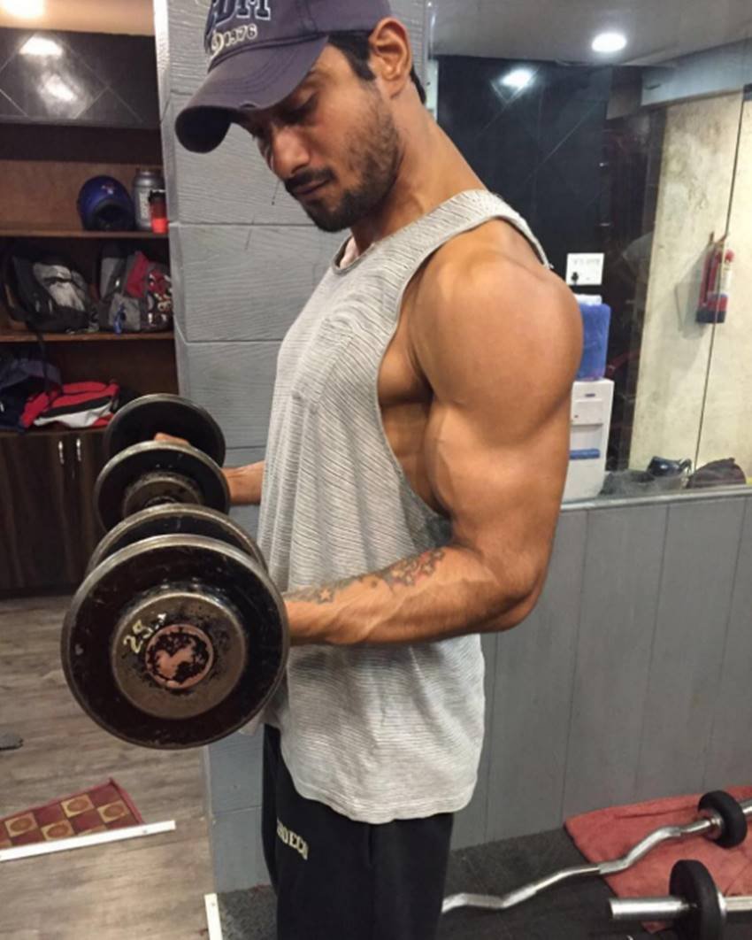 Prateik Babbar, Prateik Babbar Birthday, Prateik Babbar Date of Birth, Prateik Babbar Age, Prateik Babbar Facts, Prateik Babbar Interesting Facts, Prateik Babbar Unknown Facts, Prateik Babbar Story, Prateik Babbar Photos, Prateik Babbar Cool Pics, Prateik Babbar Pictures, Prateik Babbar HD Photos, Prateik Babbar Birthday Story, Prateik Babbar Movies List