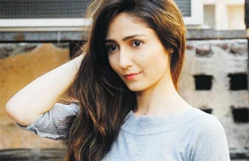 saath nibhaana saathiya latest news, sath nibhana sathiya story, saath nibhaana saathiya cast, sath nibhana sathiya serial song, sath nibhana sathiya today episode, sath nibhana sathiya star plus serial, saath nibhana saathiya spoilers, saath nibhana saathiya desi tashan