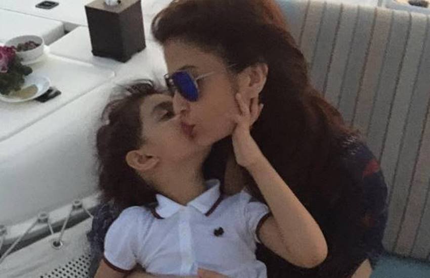 aishwarya rai, aradhya bachchan