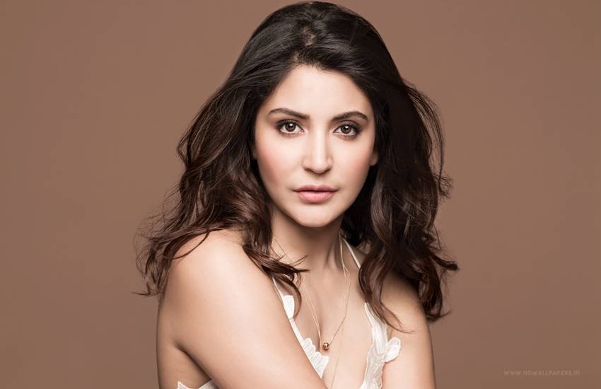 Anushka Sharma, first look poster, upcoming film, Pari first look, twitter post, co producer Anushka, Virat Kohli, Actress Anushka Sharrma, NH10, Phillauri, when harry met sejal, Shahrukh Khan, imtiaz ali, Entertainment Hindi News, Jansatta Anushka Sharma, first look poster, upcoming film, Pari first look, twitter post, co producer Anushka, Virat Kohli, Actress Anushka Sharrma, NH10, Phillauri, when harry met sejal, Shahrukh Khan, imtiaz ali, Entertainment Hindi News, Jansatta