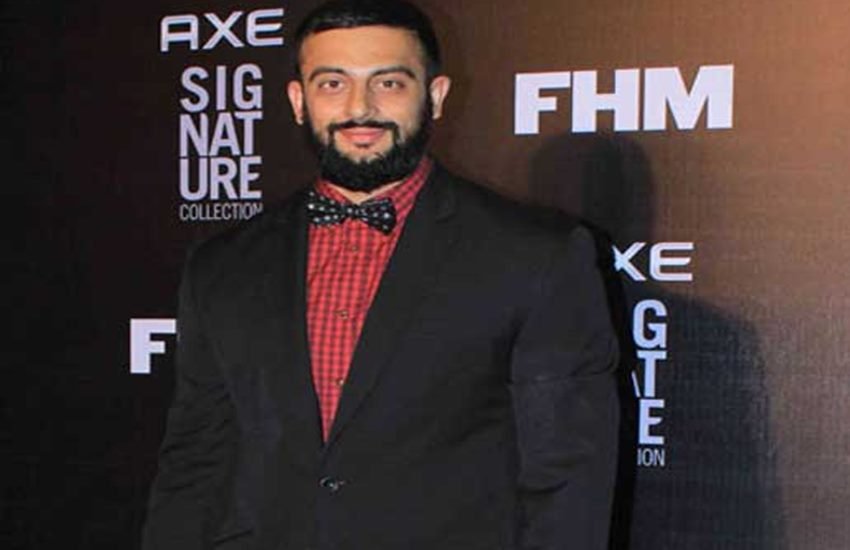 अर्जुन सिंह के पोते, बॉलीवुड एक्टर अरुणोदय की शादी के कार्ड में दादी का नाम गायब, प्रीति भोज में भी नहीं गईं अर्जुन सिंह के पोते, बॉलीवुड एक्टर अरुणोदय की शादी के कार्ड में दादी का नाम गायब, प्रीति भोज में भी नहीं गईं