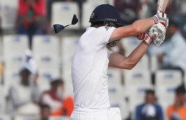 mohammed shami, mohali test, india vs england, shami bouncer, chris woakes, shami bouncer hit woakes, indian cricket team, ind vs eng, cricket news