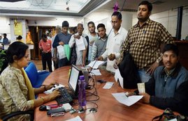 Modi Government, Prime Minister, Narendra Modi, Demonetization, GST, schemes, Analysis, One year, Anil Bansal, Jansatta