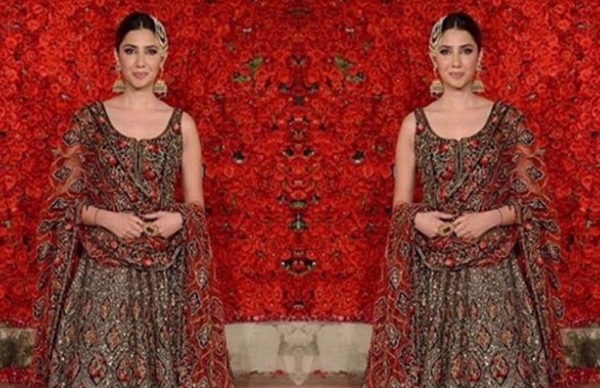 mahira khan, shahrukh khan, raees mahira khan, shahrukh khan, raees