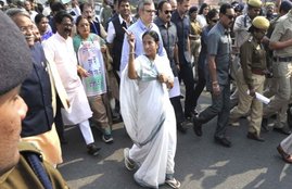 mamata benerjee, anti modi, demonetization, arvind kejriwal, opposition, PM narendra modi, congress, trinamool congress, nitish kumar, AAP
