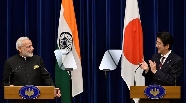 जापानी प्रधानमंत्री शिंजो एबे और भारतीय प्रधानमंत्री मोदी।