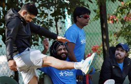 ind vs eng, india vs england, india england test, india vs england third test, mohali test, india vs england mohali test, india england test series, ind vs eng test, india england test records, india england stats, virat kohli, alastair cook, india test team, live cricket score, मोहाली टेस्‍ट, भारत इंग्‍लैंड टेस्‍ट, भारत बनाम इंग्‍लैंड, भारतीय क्रिकेट टीम