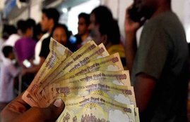 shoeb shaikh,demonetization of currency,Note exchange, ban on 500 notes, ATM, RBI, chaos at banks,cash Crunch,Beauty Parlour