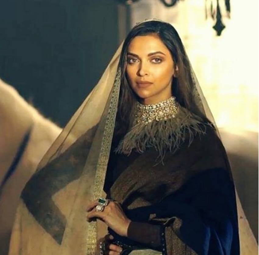 deepika padukone, vogue, MTV