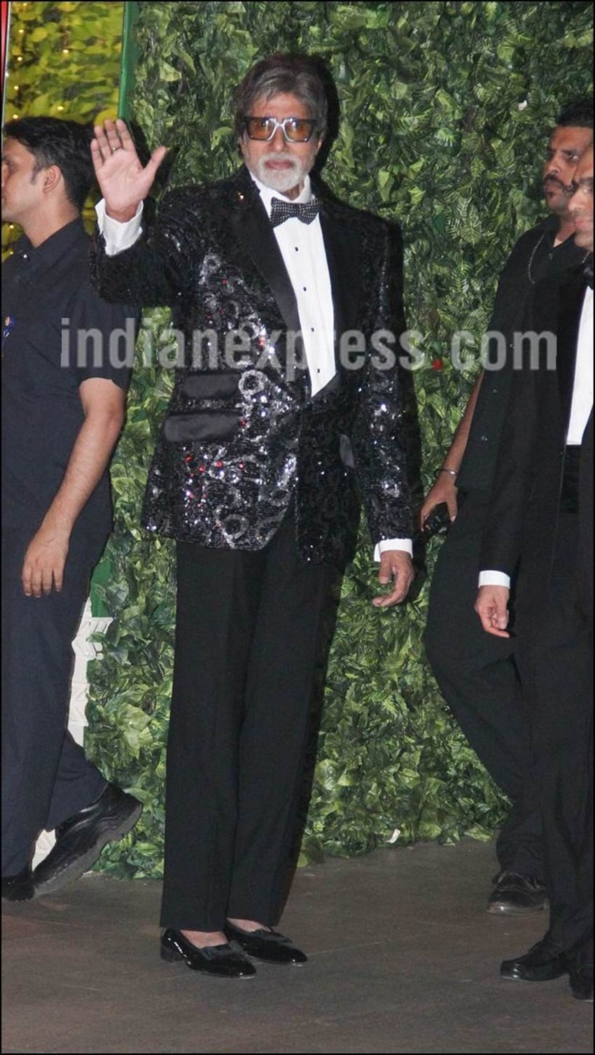deepika padukone, ranver singh, aishwarya rai, shahrukh khan