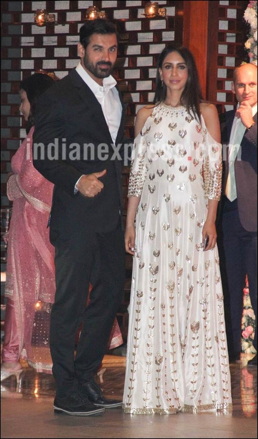 deepika padukone, ranver singh, aishwarya rai, shahrukh khan