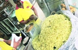 poha, benefits of poha, poha benefits, poha for health, poha in breakfast, breakfast benefits, health, health news, health tips