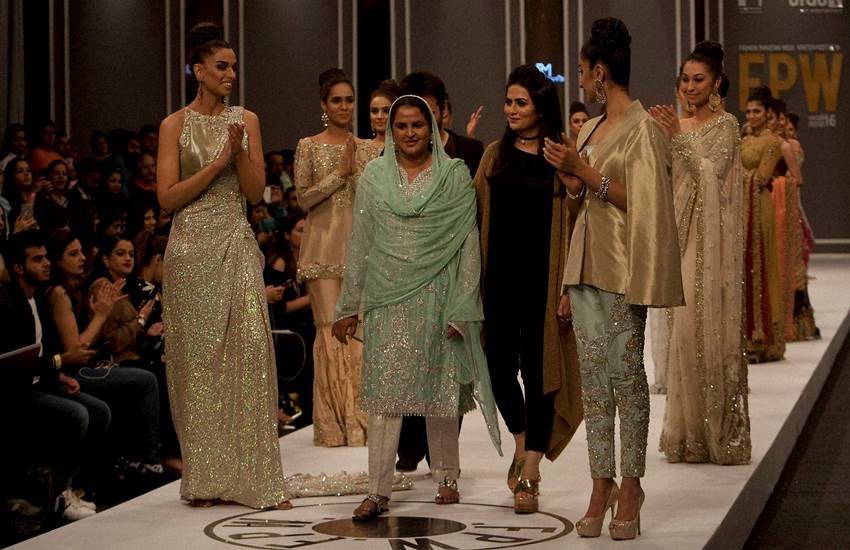 Gang Rape, Gang Rape victim, Mukhtar Mai, Pakistan, Pakistan fashion week, rape, ramp walk