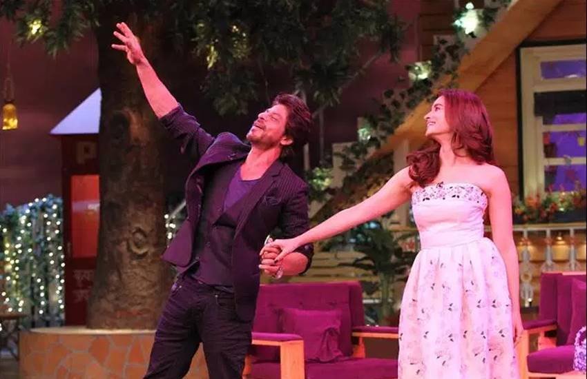 Shahrukh Khan, Alia Bhatt, Kapil Sharma Show, srk, The Kapil Sharma Show, dear zindagi, alia bhatt dear zindagi, shah rukh khan dear zindagi, kapil sharma, alia bhatt Kapil Sharma Show, shahrukh khan Kapil Sharma Show, dear zindagi promotion, dear zindagi release date, dear zindagi movie, srk dear zindagi movie, srk alia bhatt, alia bhatt kapil sharma, Dilwale Dulhania Le Jayenge, srk kapil sharma show, television news, bollywood news, entertainment news