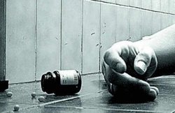 मध्य प्रदेश: कस्टडी में पुलिसवालों ने जूते चाटने को किया था मजबूर, दुखी टीचर ने किया सुसाइड