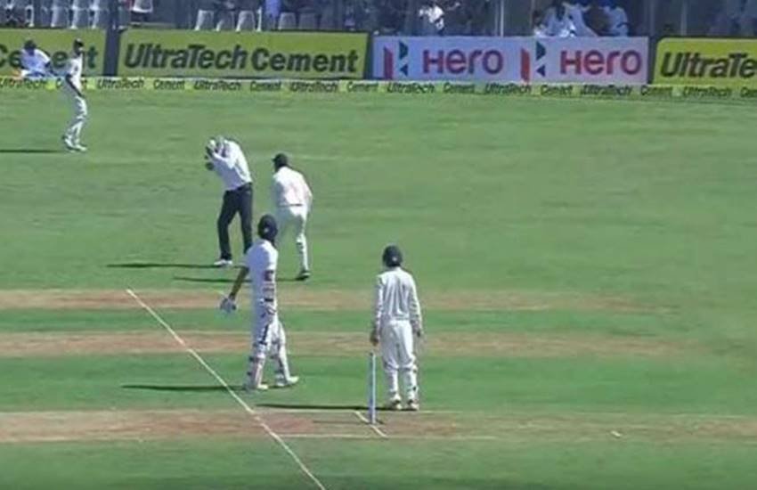 Mumbai test Match, India vs England, Paul Refel, Bhuvneshwar Kumar, Injury, Head Injury, Umpire Paul Refel Injured, Paul Refel Head Injury, Wankhede Test Match, India vs England Test Series 2016, Fourth Test Match Between India and England