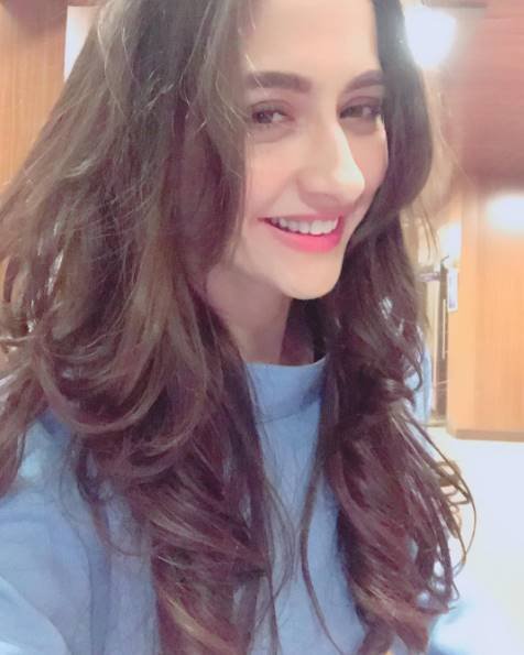 मुंबई में रहकर पूरे देश के लोगों के दिलों में जगह बनाने वाली संजीदा 1984 में कुवैत में जन्मी थीं।