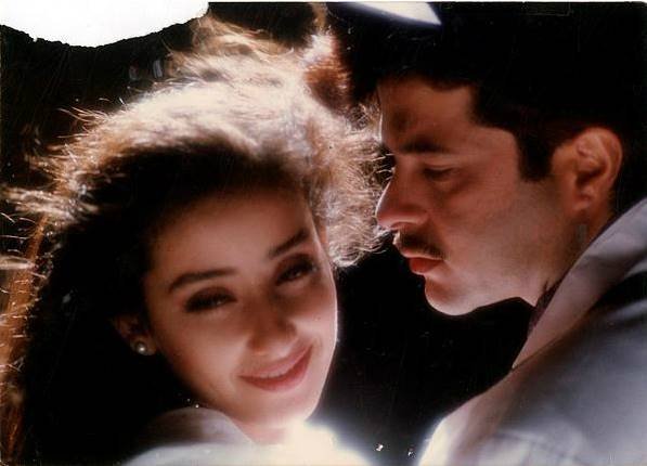 अनिल कपूर को पहला फिल्मफेयर अवॉर्ड साल 1988 में आई एन.चंद्रा की फिल्म तेजाब के लिए मिला था।