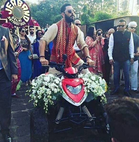 स्टार क्रिकेटर युवराज सिंह 3 दिसंबर को दोबारा दूल्हा बने। इस बार शादी गोवा में हो रही थी। चंडीगढ़ में जहां सिख रीति रिवाज से शादी हुई थी। यहां हिंदू धर्म के अनुसार शादी की कस्में ली गईं।