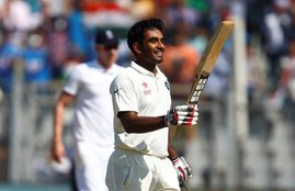 Jayant Yadav, number ninth batsman Jayant Yadav, Jayant Yadav First Century, Jayant Yadav First Indian Batsman To Hit Century at Number Nine, Jayant Yadav Century Against England, Jayant Yadav Century at wankhede, Jayant Yadav Century in Mumbai Test, India vs England Test Series 2016