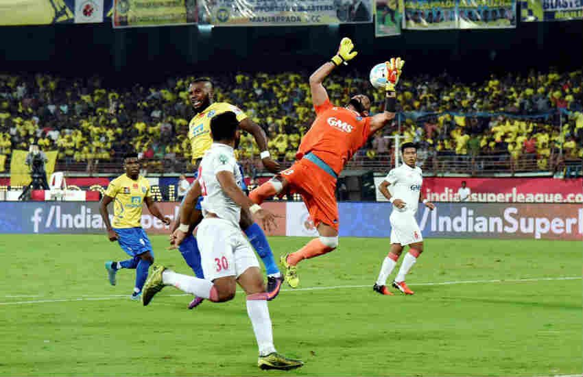 Kerala Blasters FC ( Yellow Jersey) and Delhi Dynamos FC Kerala Blasters FC ( Yellow Jersey) and Delhi Dynamos FC