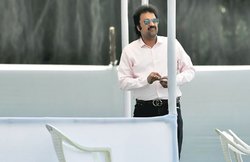 रणजी क्रिकेट में बेटे की पारी देख बोले पूर्व सांसद- चुनावी नतीजों से ज्यादा बेटे की बल्लेबाजी देख होती है टेंशन, बच्चों को राजनीति से दूर ही रखना चाहूंगा