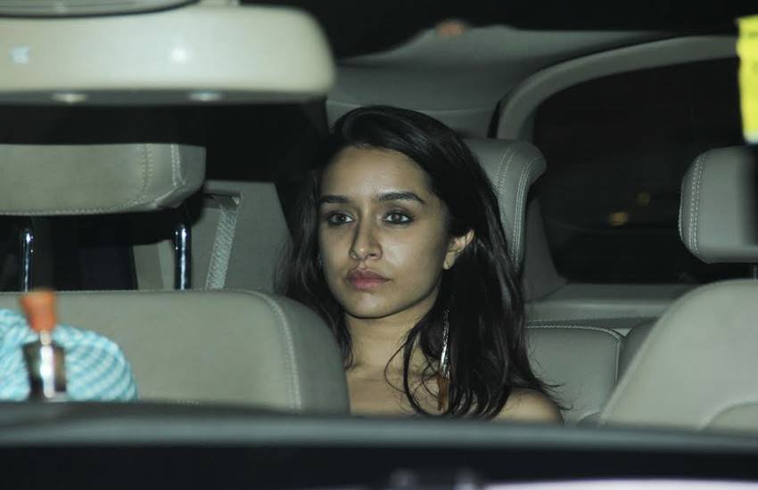 Sonakshi Sinha, Shraddha Kapoor, Bandra, Photos, Pics, Hot Photos, Shooting, Okay Jaanu, Akira, Noor, Aditya Roy Kapoor, Journalist, Bollywood news in hindi, Entertainment news in hindi