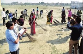 safai karamcharis, karamcharis, uttar pradesh government, uttar pradesh government jobs, uttar pradesh road cleaners, uttar pradesh news