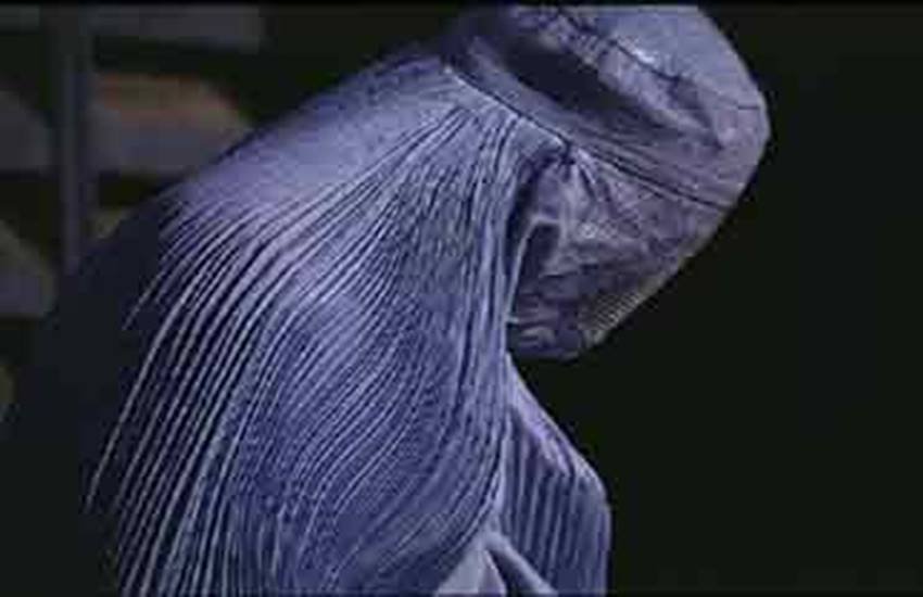 Afghanistan, Woman Beheaded in Afghanistan, Taliban, Talibani Extremists, Sar-e-Pul province, Latti , Women Suffering Under Taliban rule, Women Rights in Afghanistan, Crime News, International Crime News