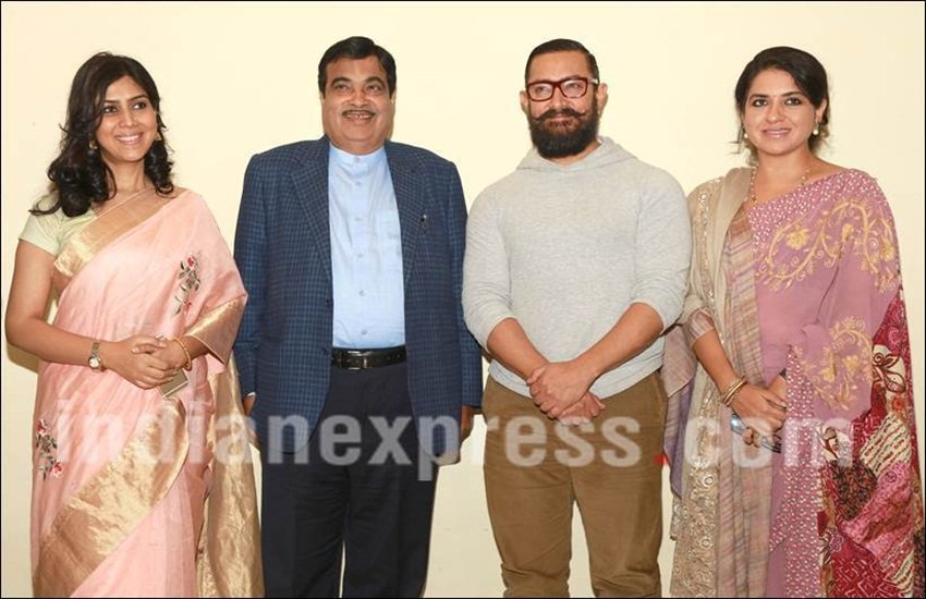 aamir khan, nitin gadkari, dangal