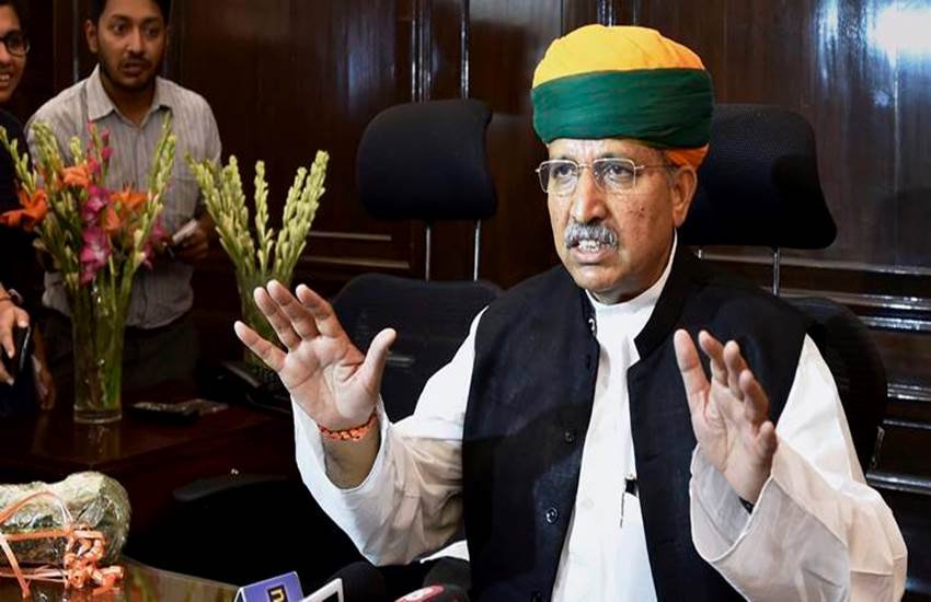 Cash crisis, Note ban, Arjun Meghwal, Finance Minister for state, Laghu Udyog Bharti, tells a Modiji tale, Prime Minister, Narendra Modi, Demonetisation, cashless economy