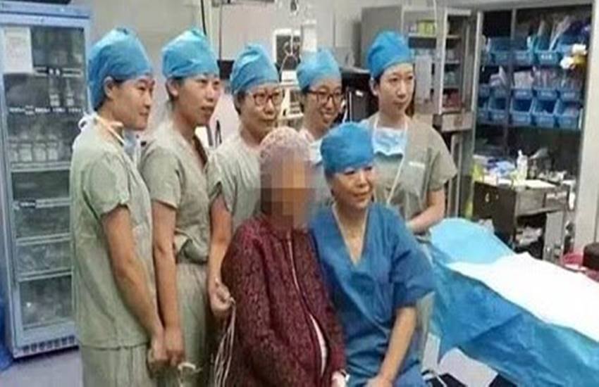चीन में 64 वर्षीय महिला बनी बच्चे को जन्म देने वाली देश की सबसे उम्रदराज मां