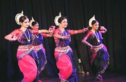 शशिप्रभा तिवारी का लेखः कोणार्क कांति की छटा