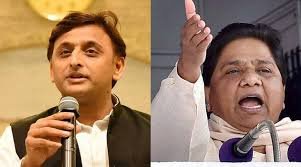 एक्सप्रेस-वे, मेट्रो प्रोजेक्ट मायावती के हैं, कल को कहेंगी लैपटॉप भी उनके हैंः अखिलेश