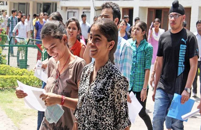 Uttar pradesh, UP government, Health worker recruitment, up gorvernment recruitment for health worker, Female health worker, health worker jobs, jobs in uttar pradesh, recruitment in uttar pradesh, government jobs news, government jobs, 12th pass jobs, 10th pass jobs, sarkari naukri
