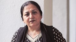 मधु किश्वर ने लिखा- मुसलमानों के पास तैमूर पर गर्व करने के कई कारण, हिंदू ये देखें कि फिर इस धरती पर ना हो ऐसे दंगे