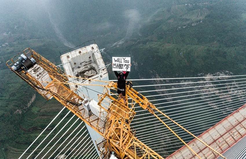 Keow Wee Loong, fiancee, Japan, worlds highest bridge, wedding proposal, girlfriend
