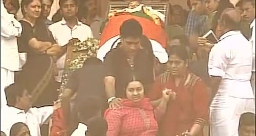 जयललिता की भांजी दीपा जयाकुमार