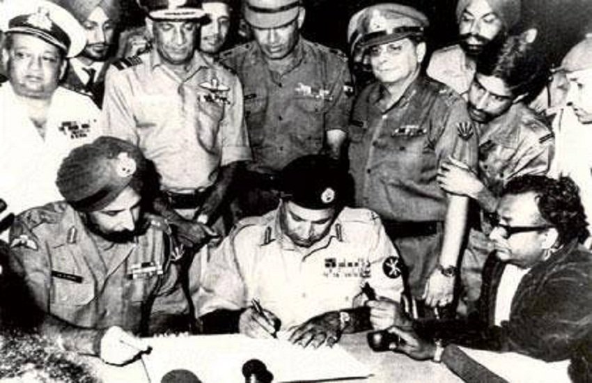 surrender of pakistani army in 1971 war