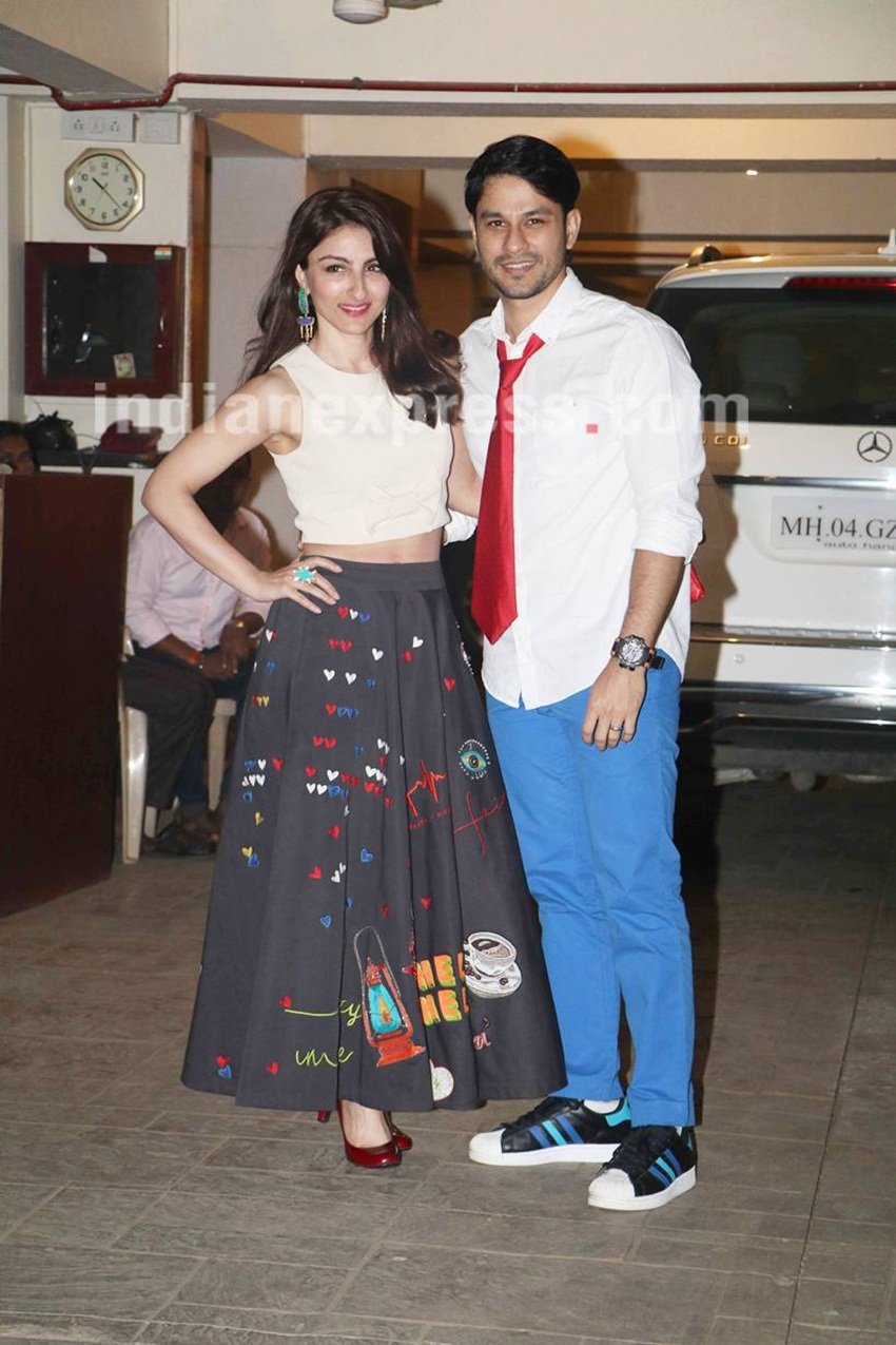 kareena kapoor, saif ali khan, christmas