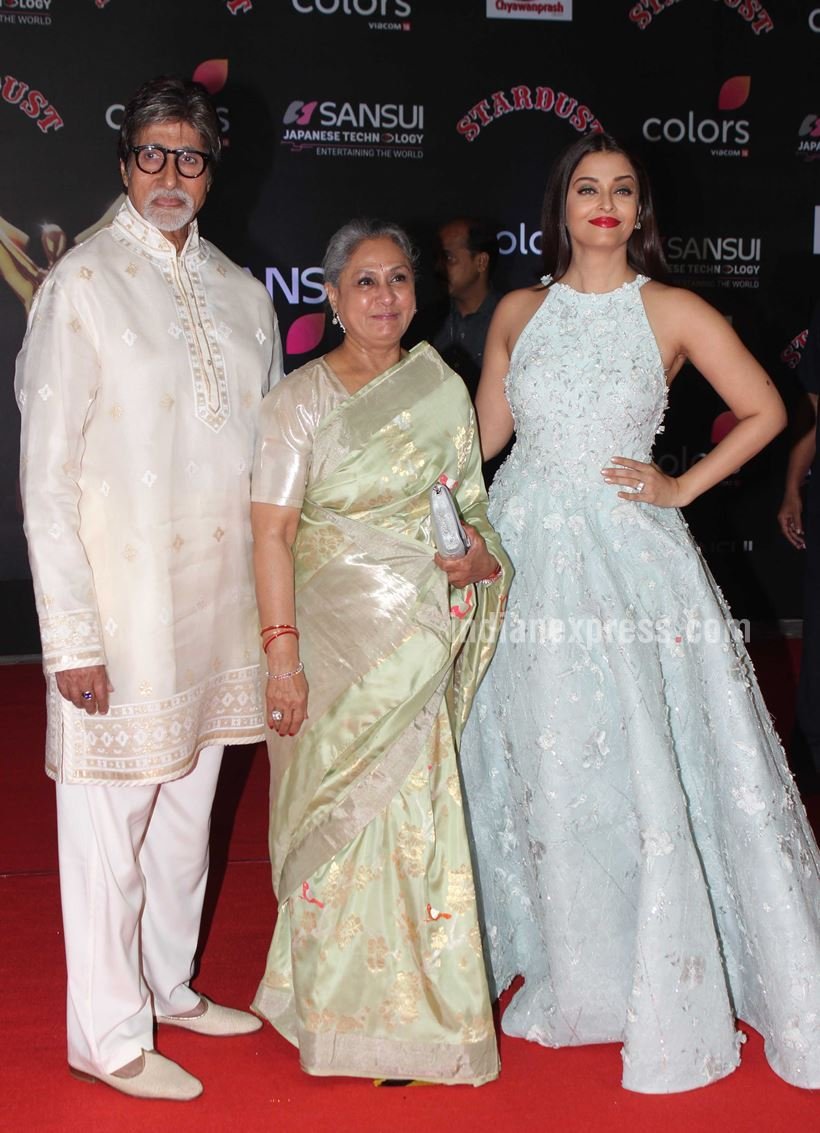 Stardust Awards 2016, Stardust Awards 2016 red carpet, Sonam Kapoor, Priyanka Chopra, Kriti Sanon, Jacqueline Fernandes, Saiyami Kher, Aishwarya Rai Bachchan, Pooja Hegde, Sridevi, Daisy Shah, Disha Patani, Kajol, Richa Chadda, Anushka Sharma, Elli Avram, bollywood fashion, bollywood style