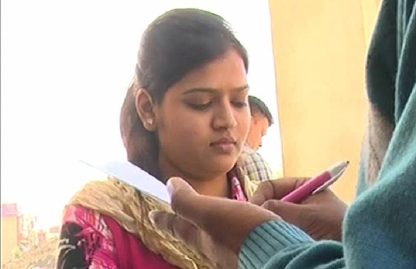 टीवी एक्टर प्रियेश श्रीमाल की पत्नी प्रिया ने पति पर लगाया दहेज उत्पीड़न का आरोप टीवी एक्टर प्रियेश श्रीमाल की पत्नी प्रिया ने पति पर लगाया दहेज उत्पीड़न का आरोप