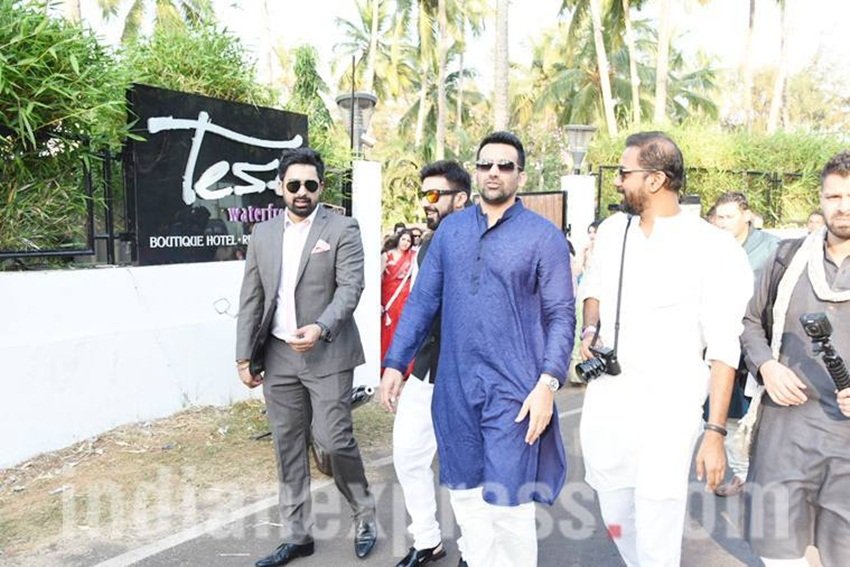yuvraj singh, hazel keech, virat kohli, anushka sharma