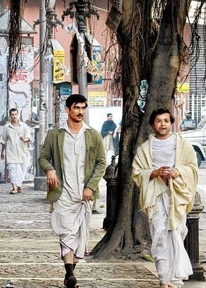 सुशांत सिंह राजपूत पहली बार टीवी पर किस देश में है मेरा दिल में प्रीत के रोल में नजर आए थे।